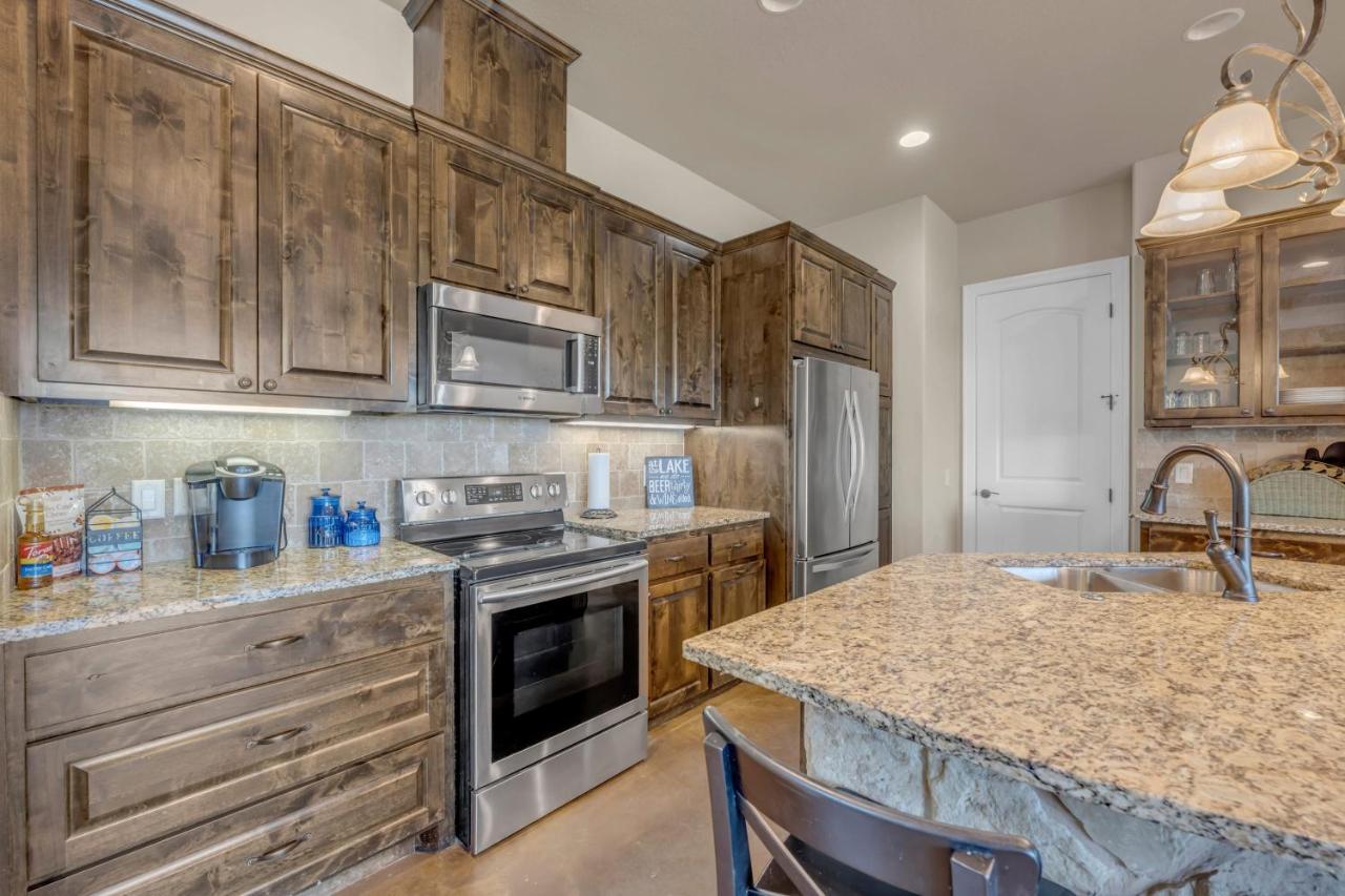 119 Christopher Concierge Services Available Kingsland Luaran gambar