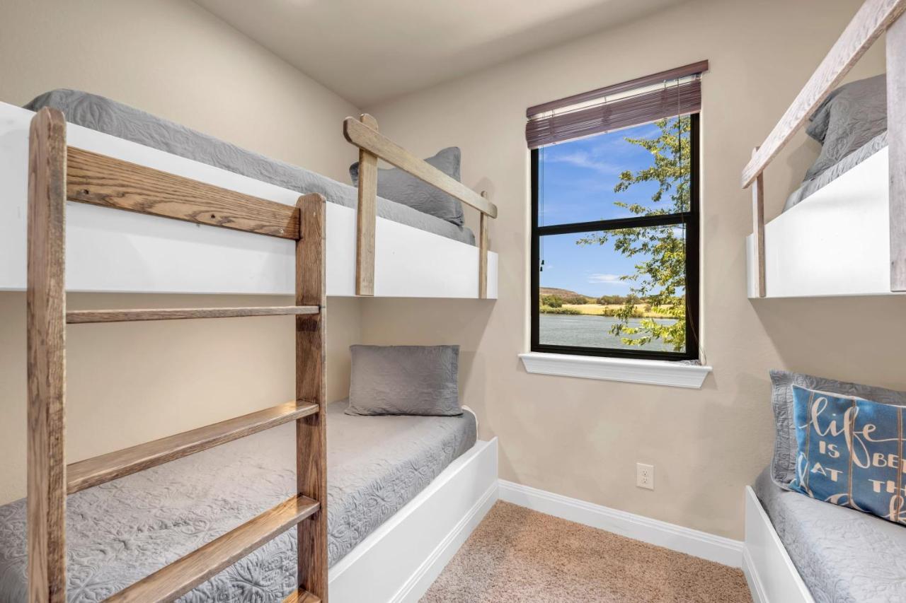 119 Christopher Concierge Services Available Kingsland Luaran gambar