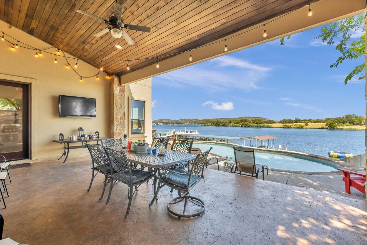 119 Christopher Concierge Services Available Kingsland Luaran gambar